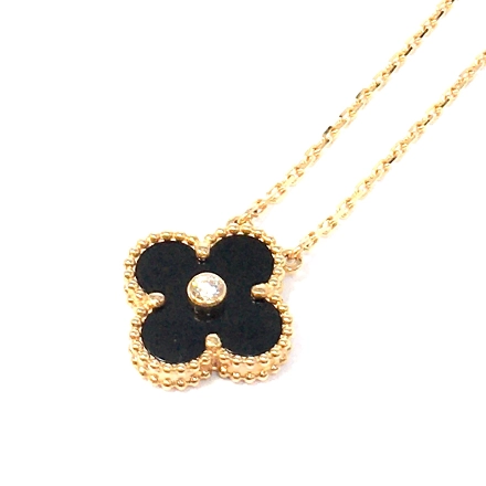 Pembelian Van Cleef & Arpels