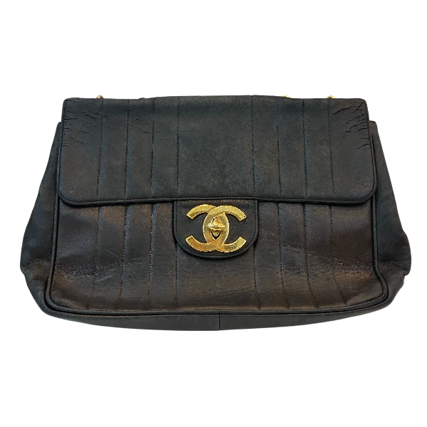 CHANEL Mademoiselle Lambskin