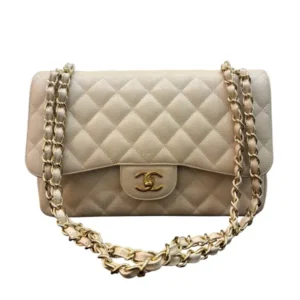 CHANEL Matelasse